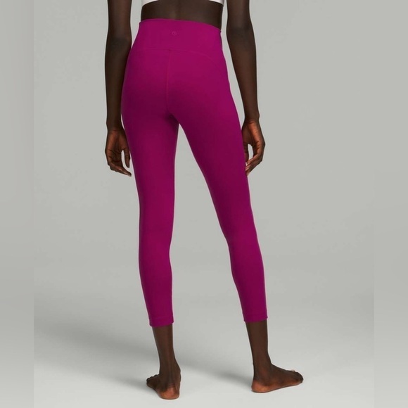 Lululemon InStill High-Rise Tight 25"
Magenta Purple size 2 - Picture 4 of 12